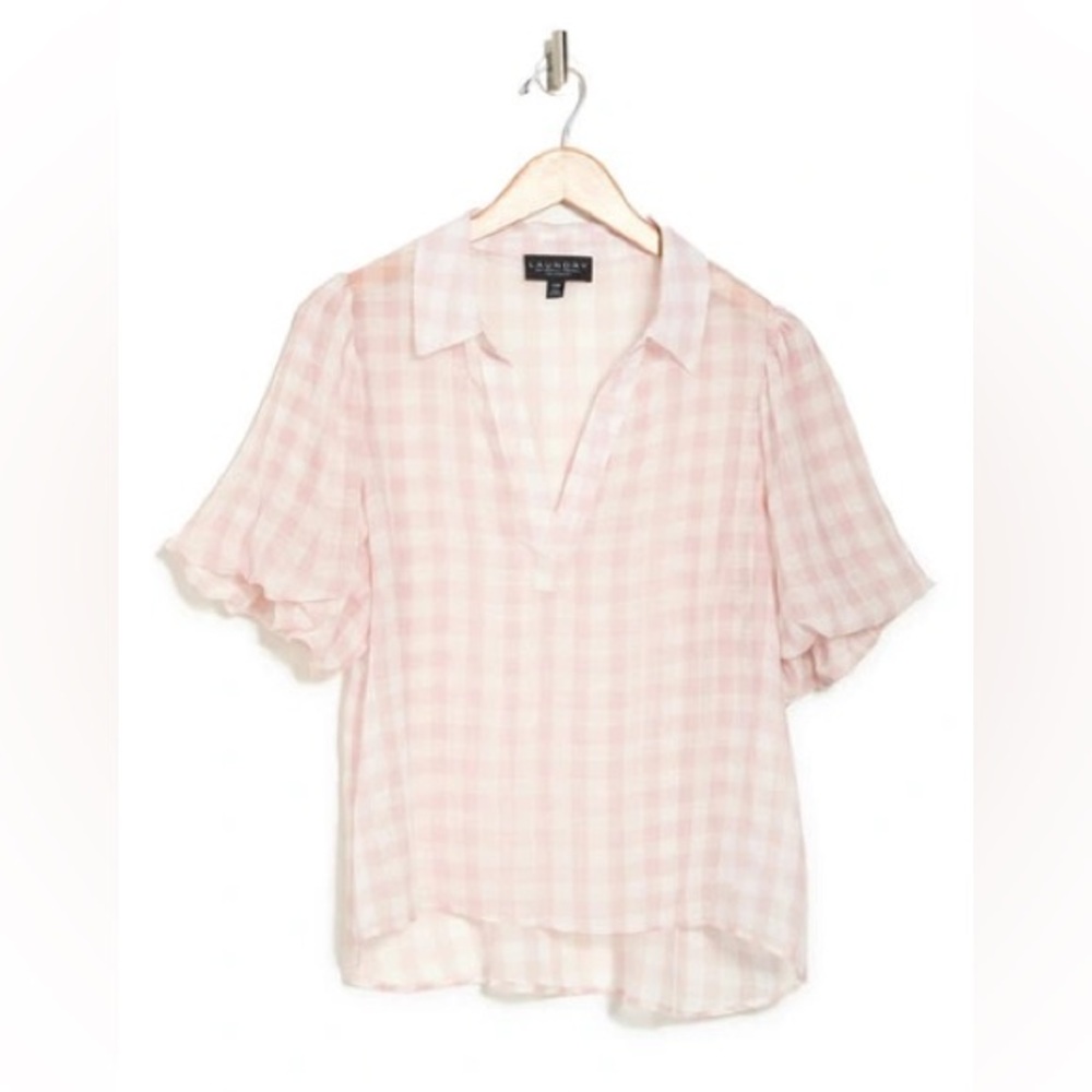 Pink and white puff sleeved top